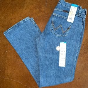 Cash wrangler ridding jeans, with tags